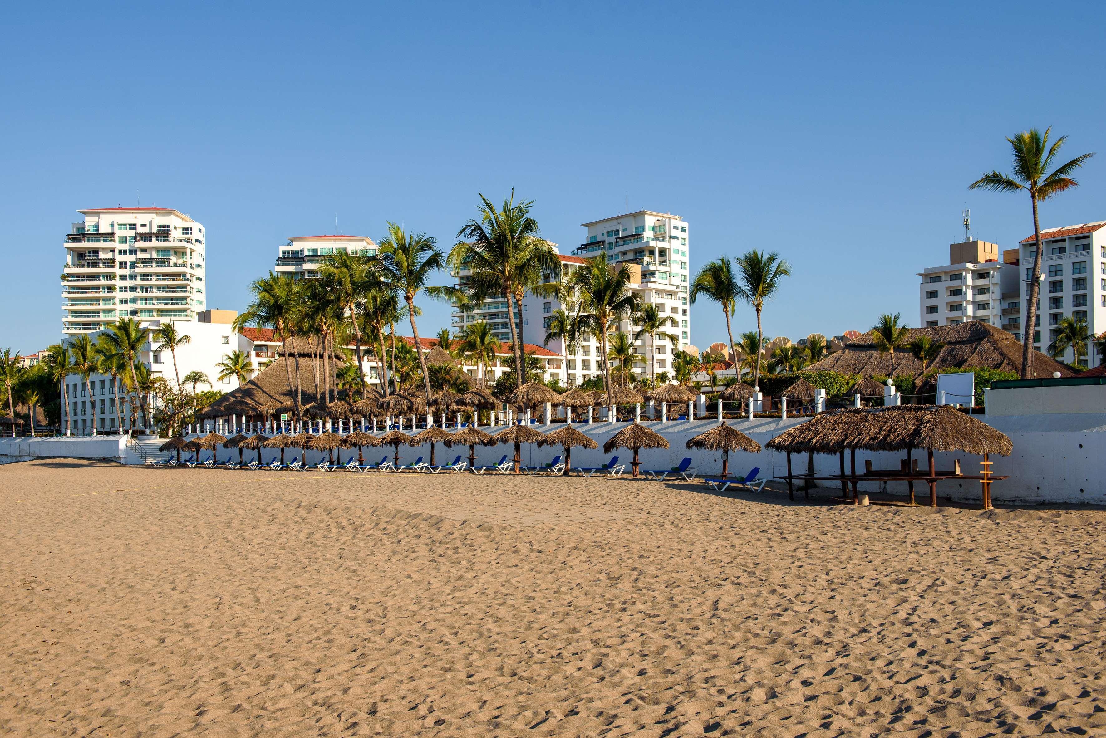 Melia Puerto Vallarta Hotel Exterior photo