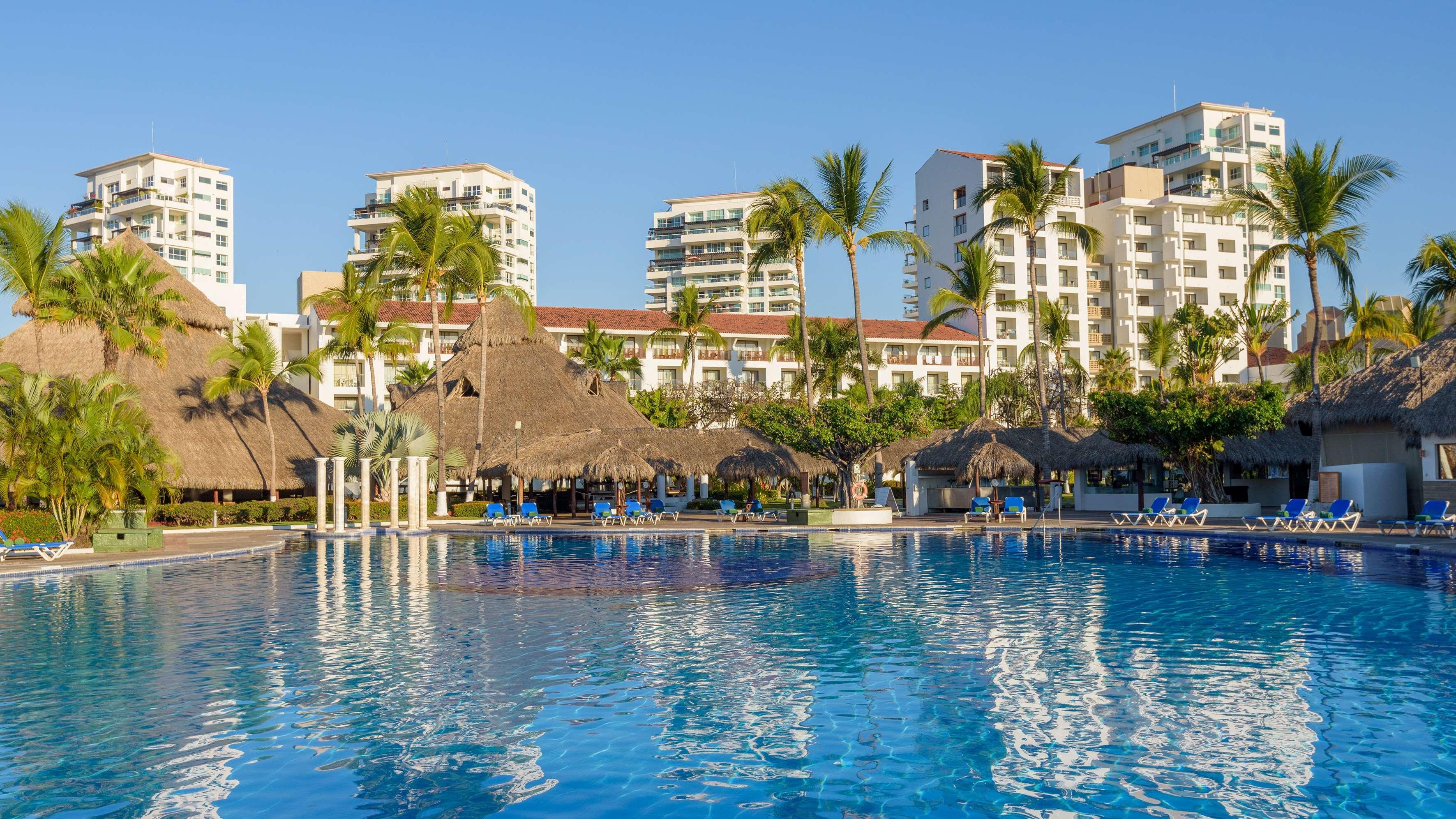 Melia Puerto Vallarta Hotel Exterior photo