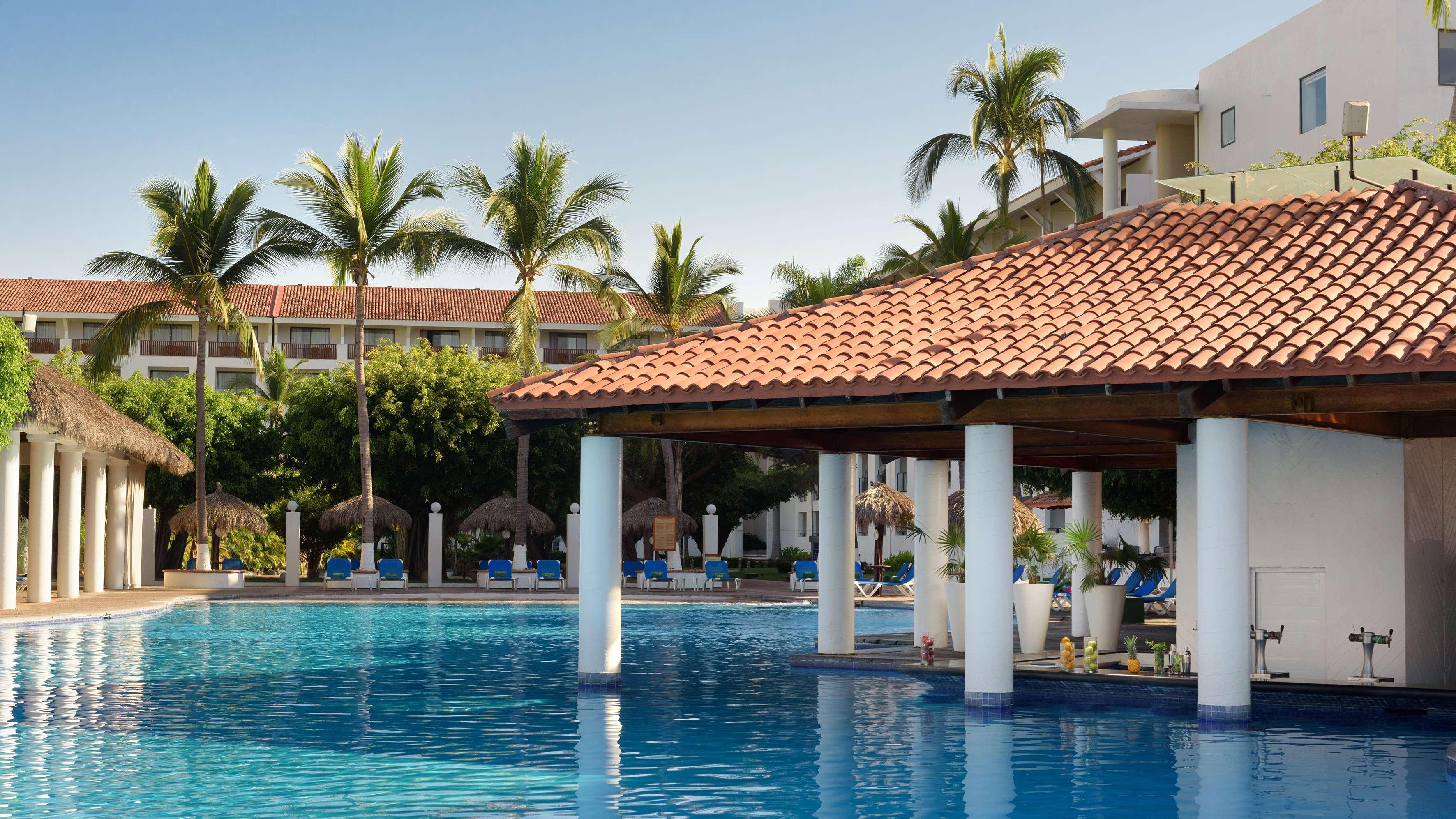 Melia Puerto Vallarta Hotel Exterior photo